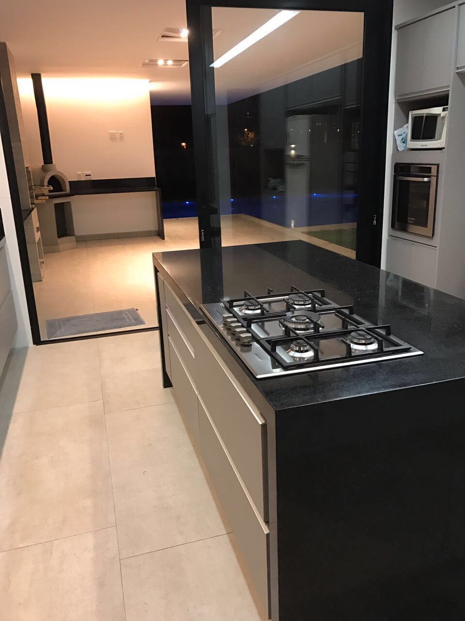 2017-11-03-PHOTO-00000017