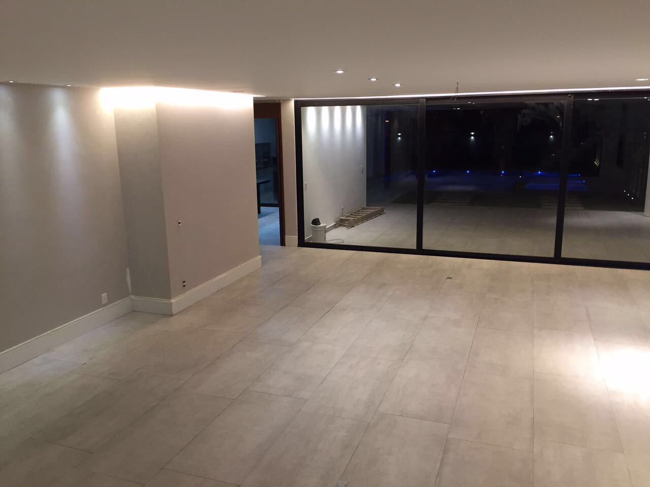 2017-11-06-PHOTO-00000034